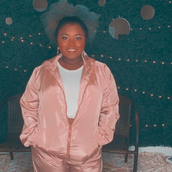 Rose plus size tracksuit - Picture 7 of 7